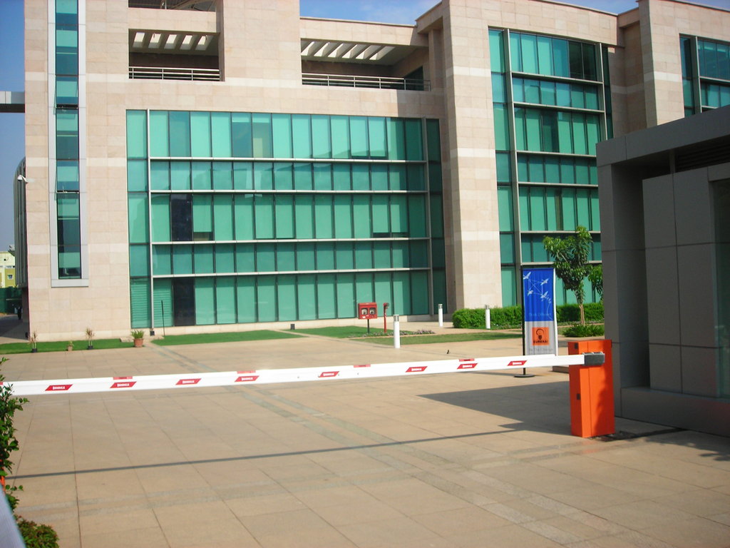 Commercial Boom Barrier